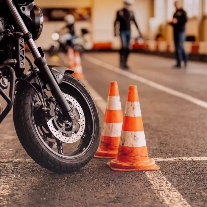 Brise Seide – Führerschein in Berlin